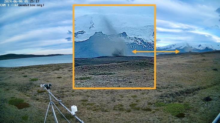 THE FIELD STATION SOLANDER’S EYE | Breiðamerkurjökull | Vatnajøkull National Park | The Glacier Lagoon, Iceland.
An oddity has been observed that created a “cloud”; we can not explain with certainty what it is – grateful to suggestions.
LIVE > www.ikfoundation.org/fieldstat…